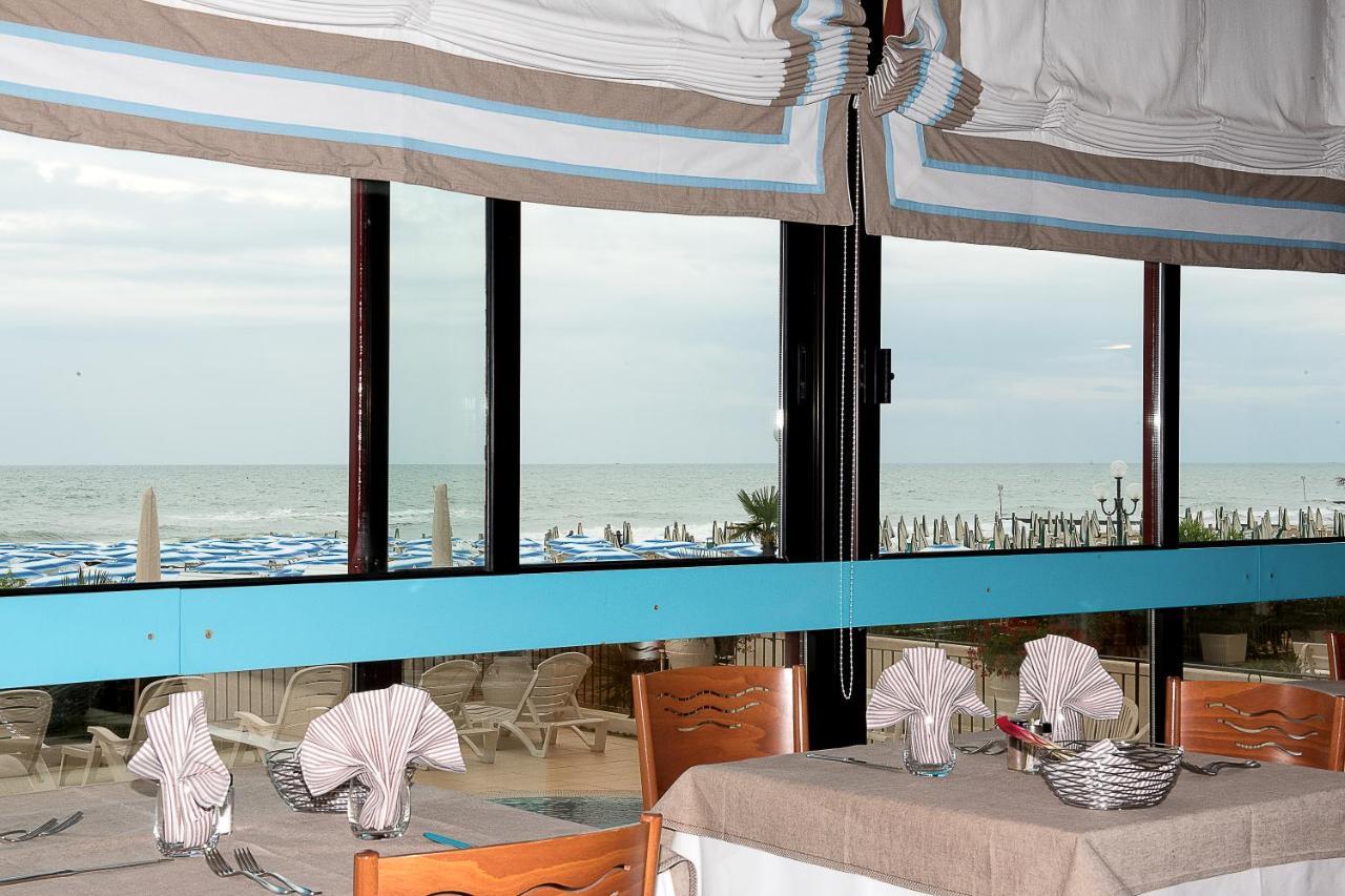 Hotel Manila Lido di Jesolo Exterior foto